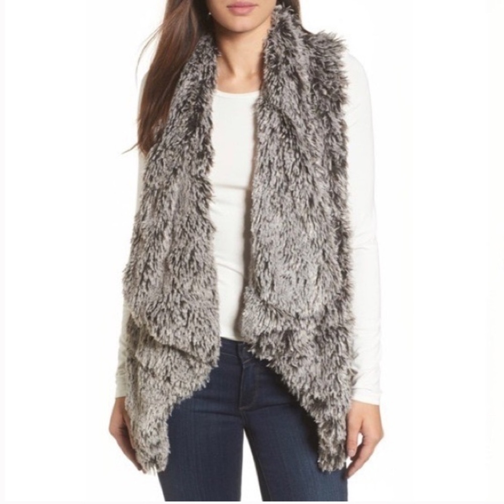 Wit & Wisdom Faux Fur Vest Gray Drape Front Cascade Shaggy Soft Nordstrom‎ Large